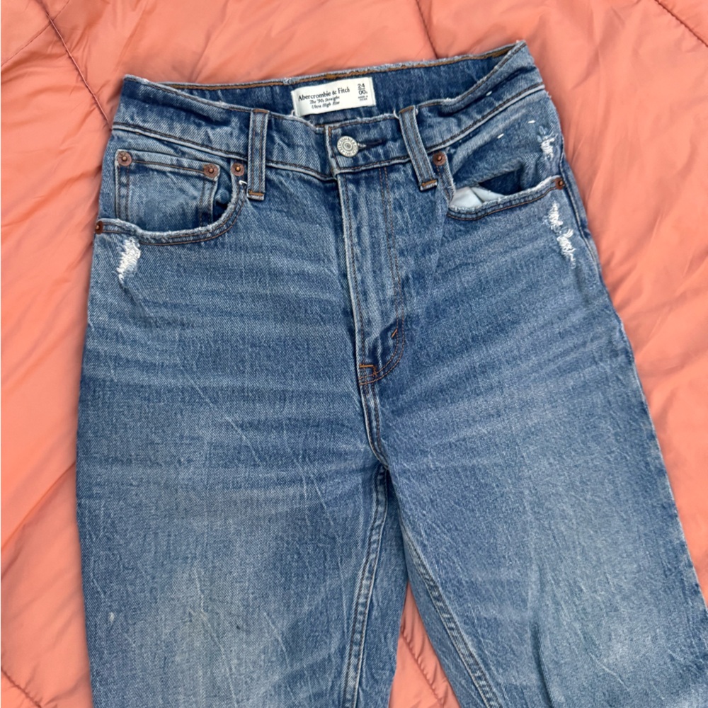 Abercrombie and Fitch Blue Distressed Straight Leg Jeans - Picture 2 of 10